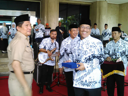 Pencarian PGRI Soppeng - Persatuan Guru Republik Indonesia Cabang Soppeng